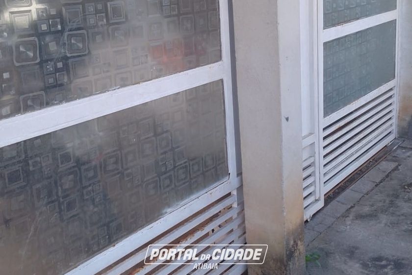 Casa &agrave; venda - PARUE FERNAO DIAS