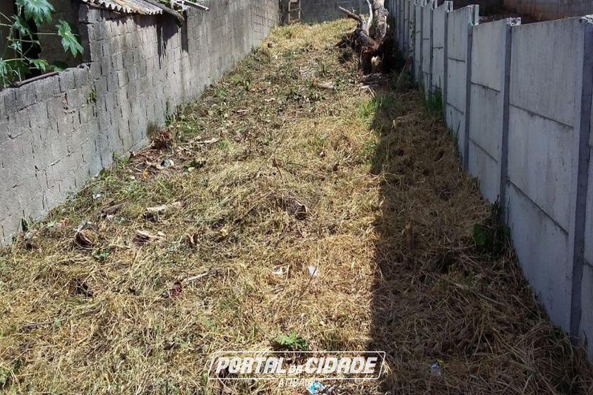Terreno &agrave; venda - 135m&sup2; - Jardim Imperial