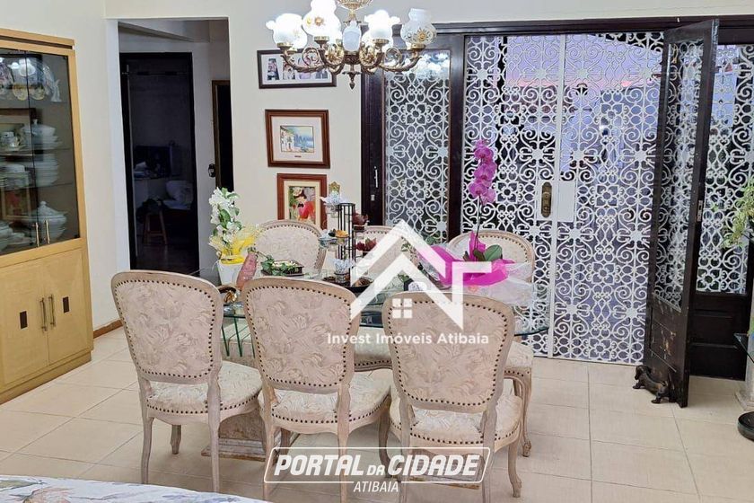 Casa &agrave; venda - 398m&sup2; - Nova Gard&ecirc;nia