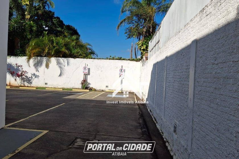 Sal&atilde;o Comercial para alugar - 369m&sup2; - Vila Esperia ou Giglio