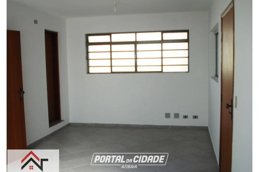 Sal&atilde;o Comercial para alugar - 1130m&sup2; - Ribeir&atilde;o dos Porcos