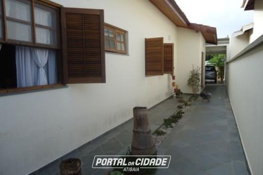 Casa &agrave; venda - 185m&sup2; - Jardim das Flores