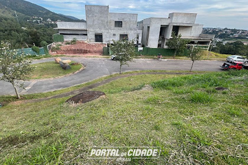 Terreno &agrave; venda - 793m&sup2; - Condom&iacute;nio Itapor&atilde;