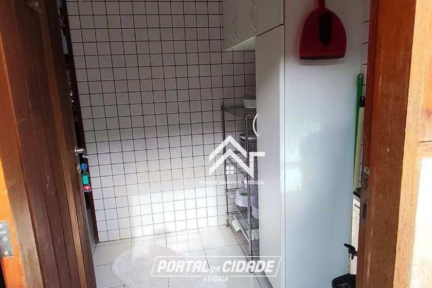 Casa &agrave; venda - 390m&sup2; - Condominio Palavra da Vida