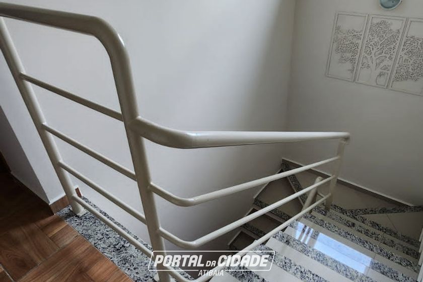 Sobrado para alugar - 150m&sup2; - JARDIM MARISTELA