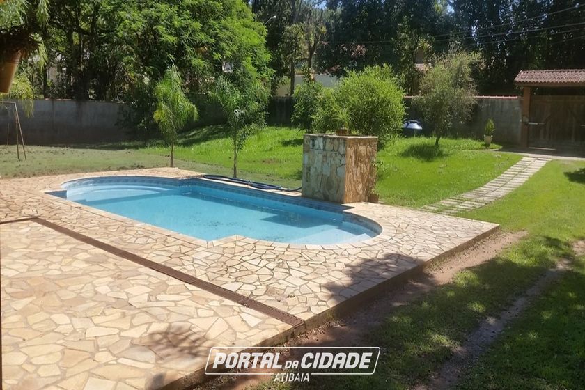 Ch&aacute;cara &agrave; venda - 374m&sup2; - Jardim Suely
