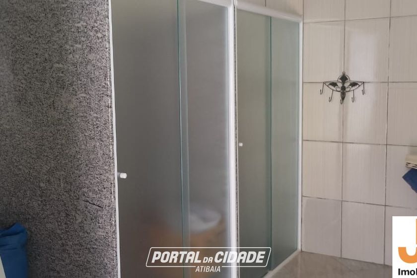 Ch&aacute;cara &agrave; venda - 301m&sup2; - Port&atilde;o