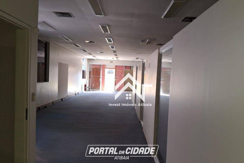 Sal&atilde;o Comercial para alugar - 369m&sup2; - Vila Esperia ou Giglio
