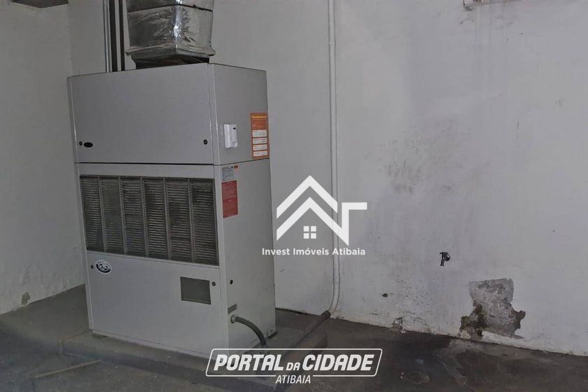 Sal&atilde;o Comercial para alugar - 369m&sup2; - Vila Esperia ou Giglio