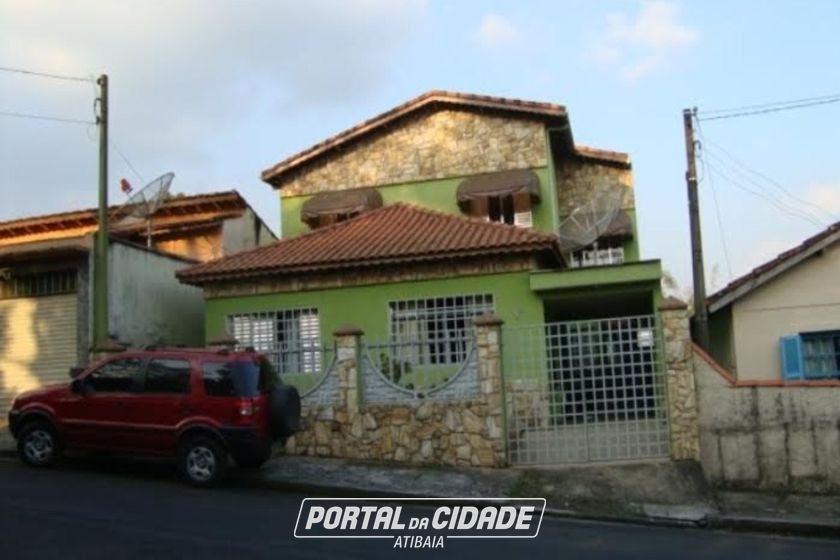 Casa &agrave; venda - 300m&sup2; - Vila Rosa