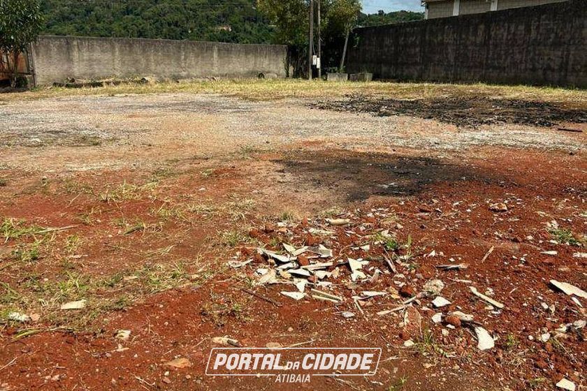 Terreno &agrave; venda - 748m&sup2; - Parque Fern&atilde;o Dias