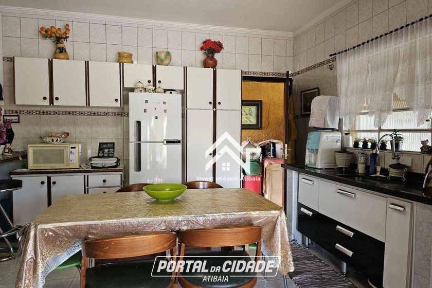 Ch&aacute;cara &agrave; venda - 1800m&sup2; - Vit&oacute;ria R&eacute;gia
