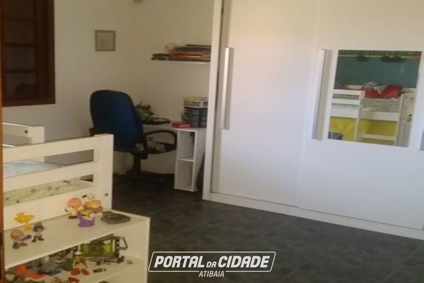 Ch&aacute;cara &agrave; venda - 374m&sup2; - Jardim Suely