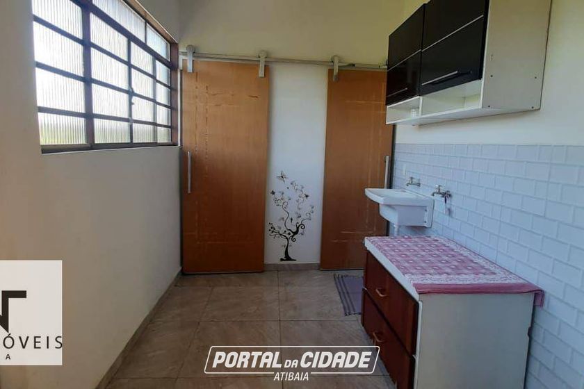 Ch&aacute;cara &agrave; venda - 700m&sup2; - Terra Preta
