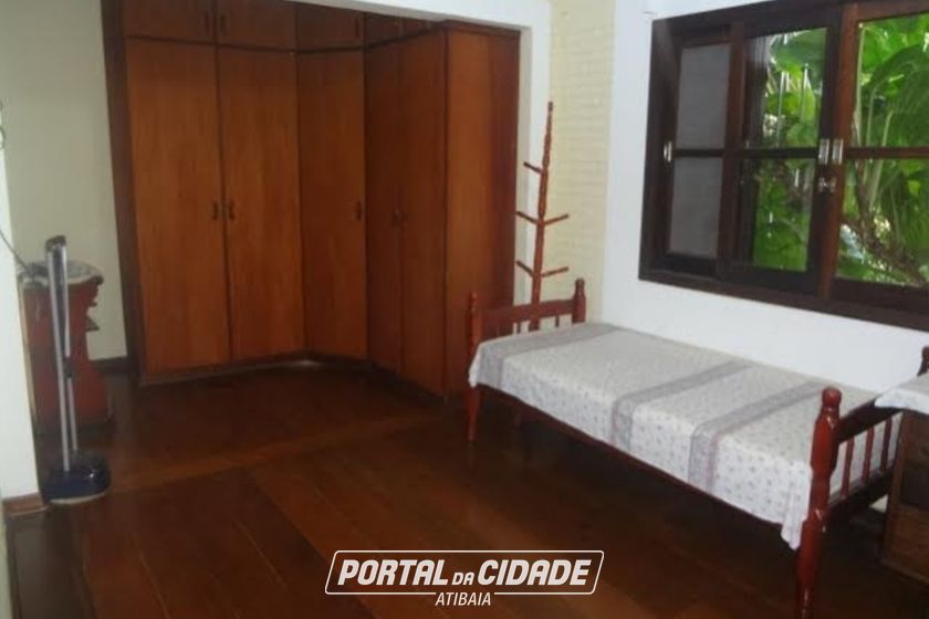 Casa &agrave; venda - 645m&sup2; - Nova Gard&ecirc;nia