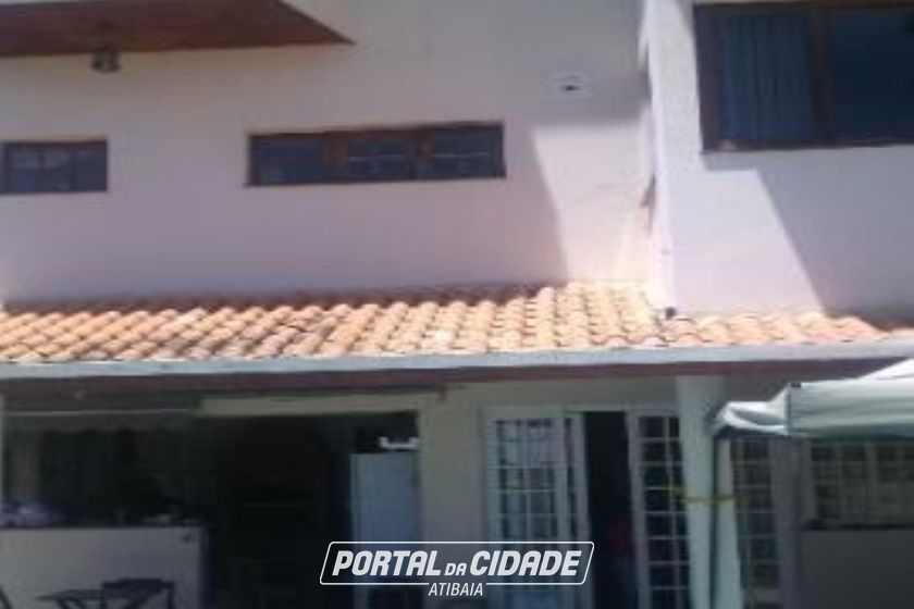 Casa &agrave; venda - 323m&sup2; - Jardim Jaragu&aacute;