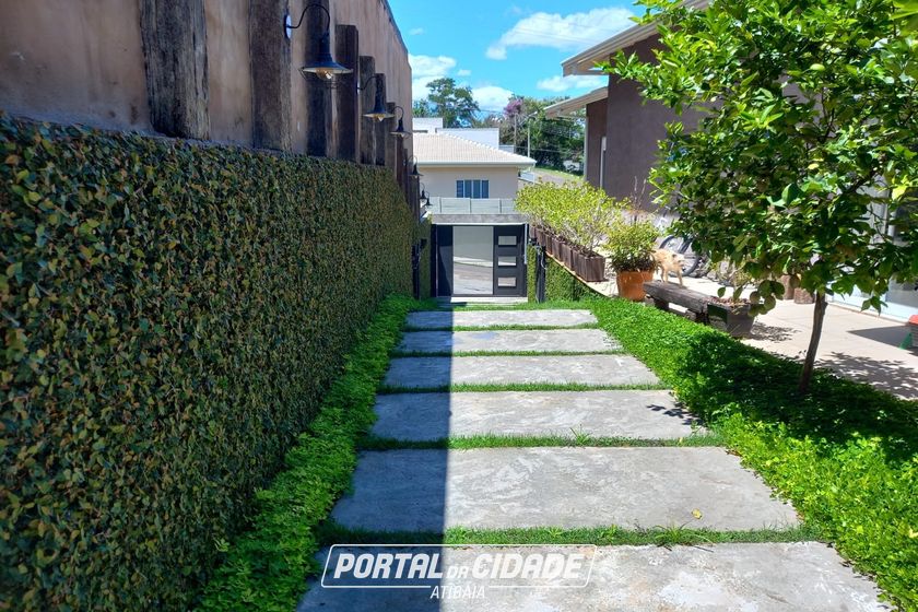 Casa &agrave; venda - CONDOM&Iacute;NIO PARQUE DAS GAR&Ccedil;AS I