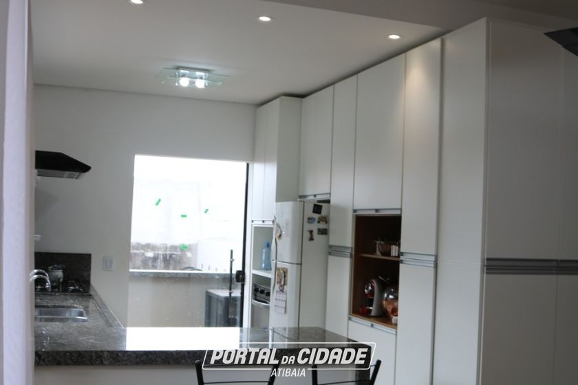 Sobrado &agrave; venda - JARDIM DOS PINHEIROS