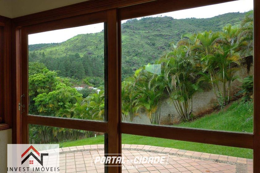 Casa &agrave; venda - 290m&sup2; - Condom&iacute;nio Flamboyant