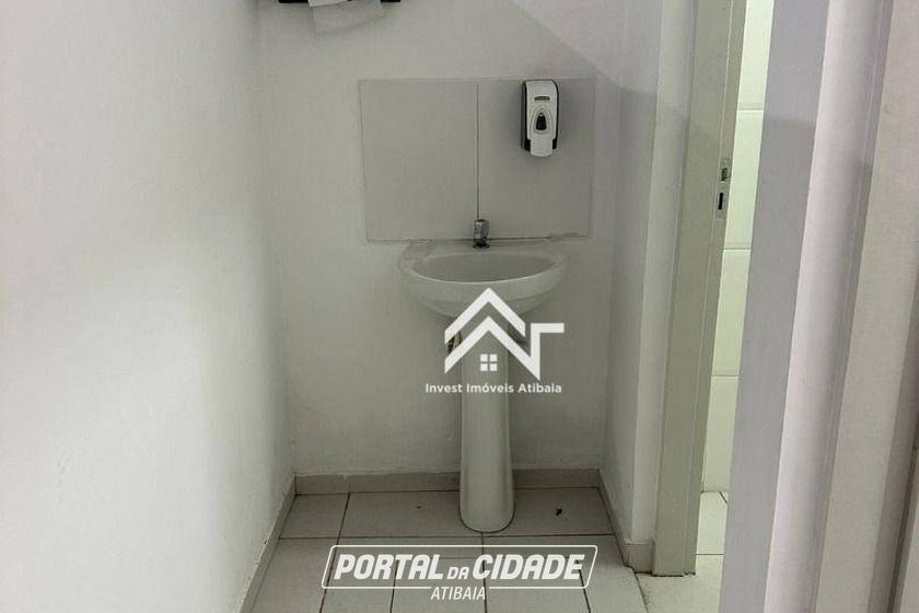Sal&atilde;o Comercial para alugar - 150m&sup2; - Centro