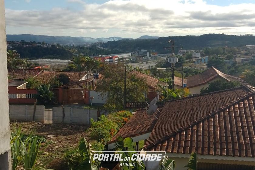 Casa &agrave; venda - PARUE FERNAO DIAS