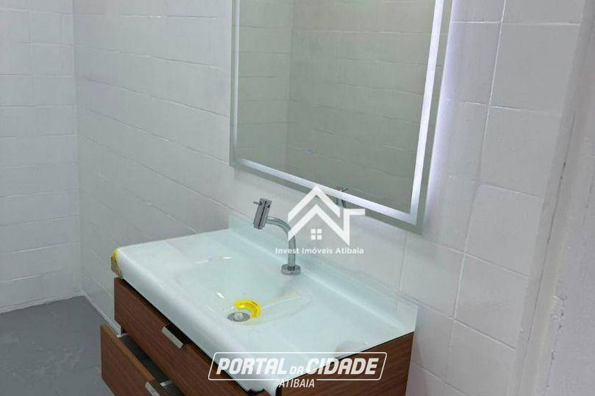 Casa para alugar - 252m&sup2; - Alvin&oacute;polis