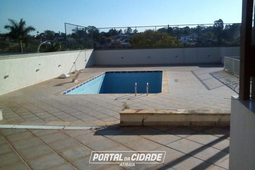 Casa &agrave; venda - 550m&sup2; - Jardim Itaperi