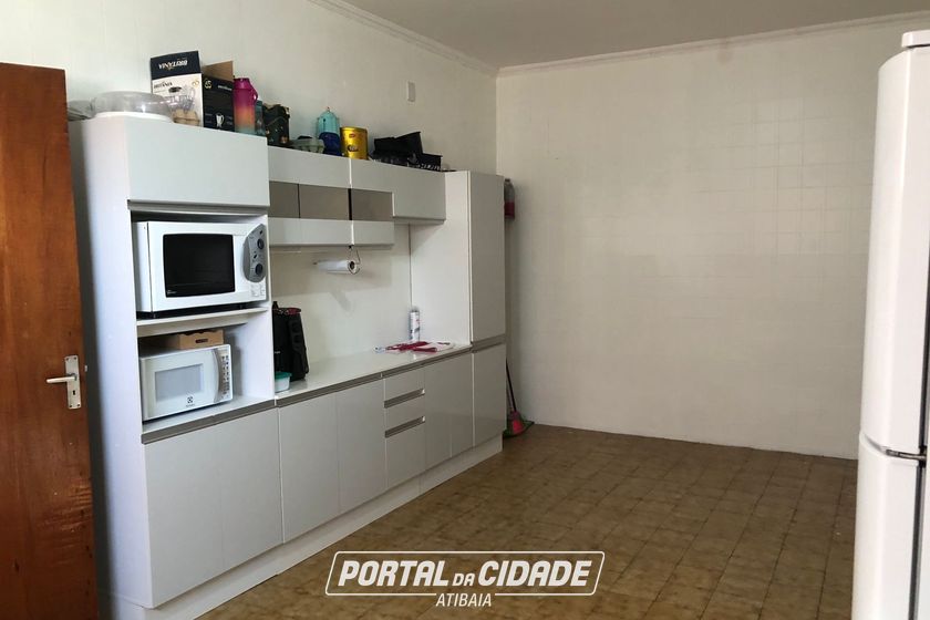 Sobrado &agrave; venda - 150m&sup2; - CENTRO