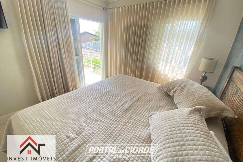 Casa &agrave; venda - 376m&sup2; - Condominio Parque das Gar&ccedil;as I