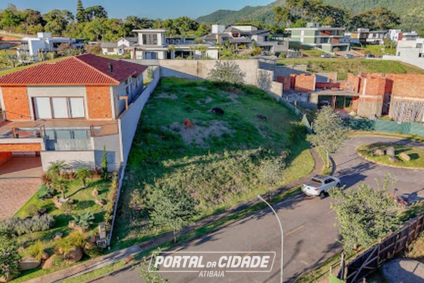 Terreno &agrave; venda - 793m&sup2; - Condom&iacute;nio Itapor&atilde;
