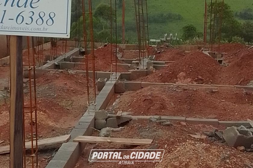 Terreno &agrave; venda - 109m&sup2; - BOM JESUS DOS PERDOES