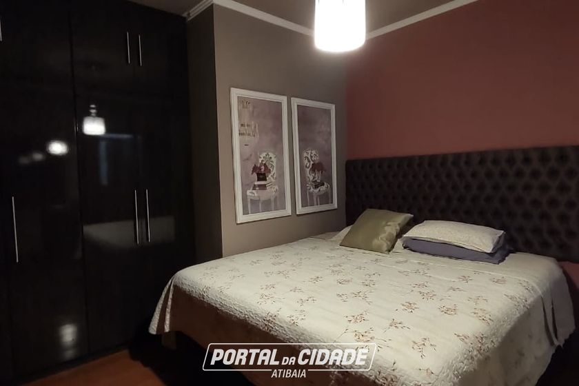 Sobrado &agrave; venda - JARDIM DOS PINHEIROS
