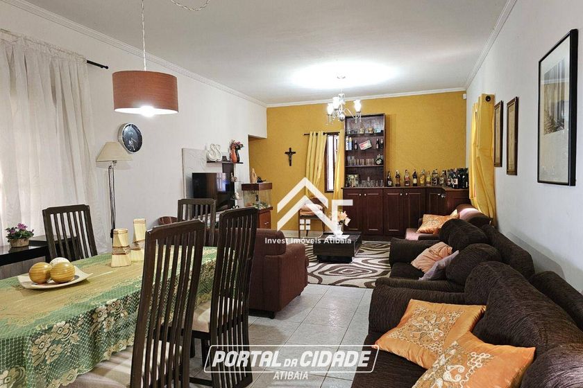 Ch&aacute;cara &agrave; venda - 1800m&sup2; - Vit&oacute;ria R&eacute;gia