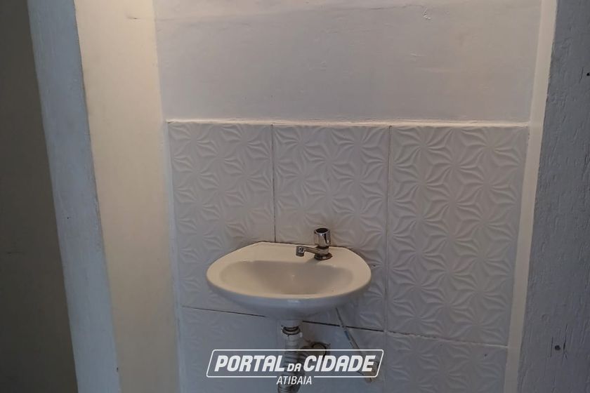Sal&atilde;o Comercial para alugar - 30m&sup2; - CENTRO