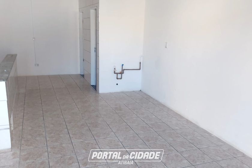 Sal&atilde;o Comercial para alugar - 50m&sup2; - ALVIN&Oacute;POLIS
