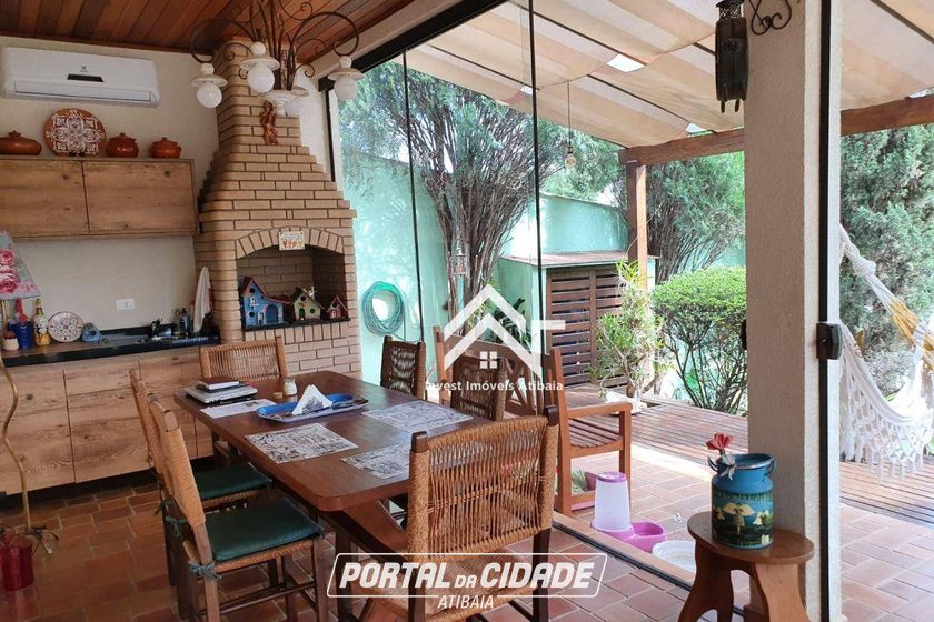 Casa &agrave; venda - 250m&sup2; - Jardim Paulista