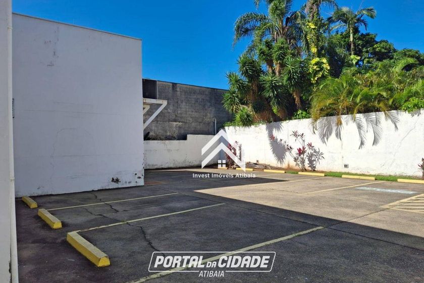 Sal&atilde;o Comercial para alugar - 369m&sup2; - Vila Esperia ou Giglio