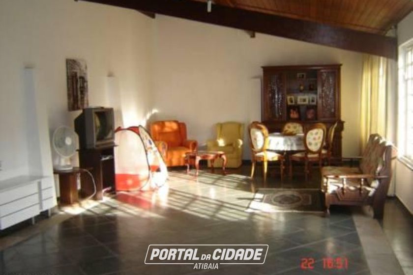 Casa &agrave; venda - 277m&sup2; - JARDIM ITAPERI