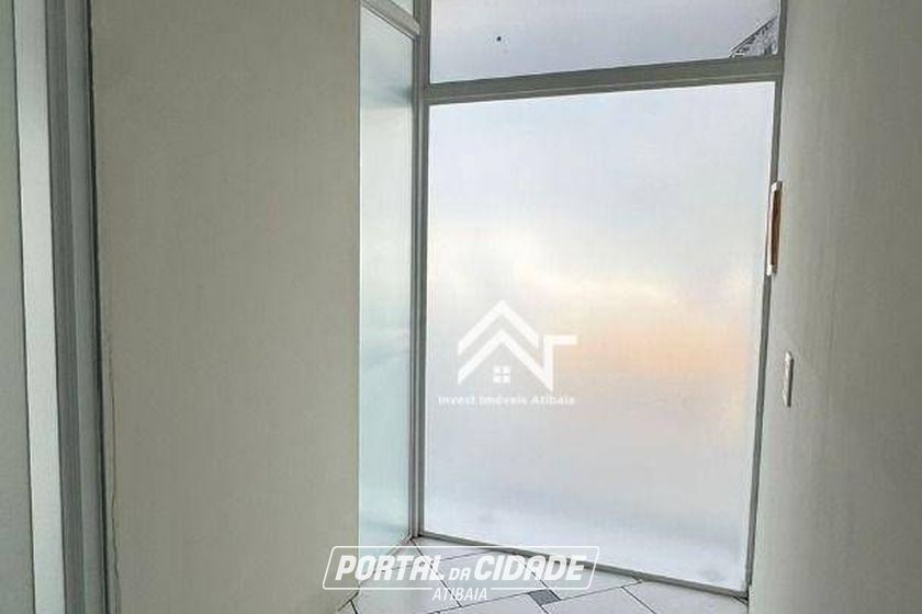 Sal&atilde;o Comercial &agrave; venda - 153m&sup2; - Centro