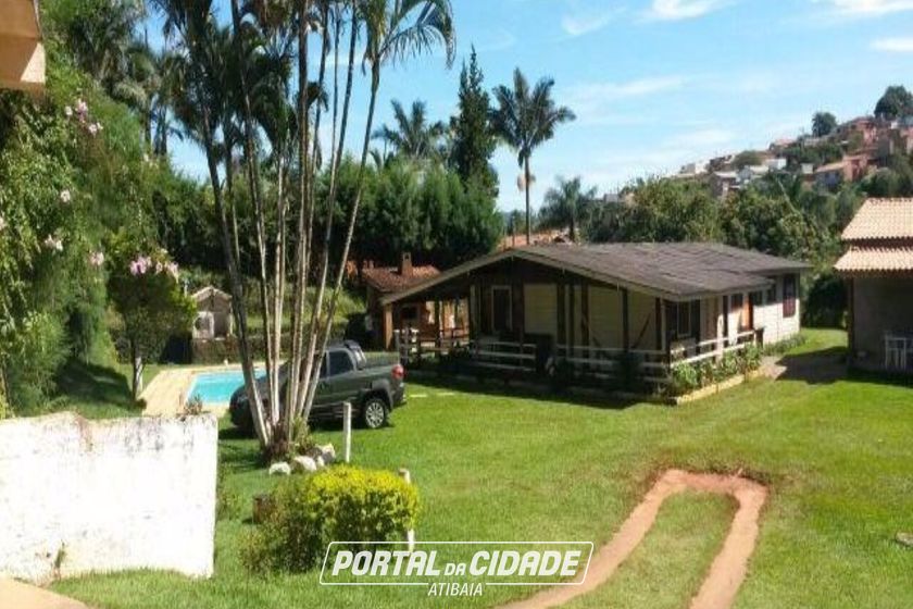 Ch&aacute;cara &agrave; venda - 6000m&sup2; - Tanque