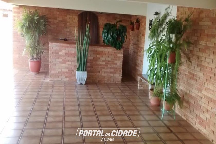 Casa &agrave; venda - 1000m&sup2; - Jardim das Flores