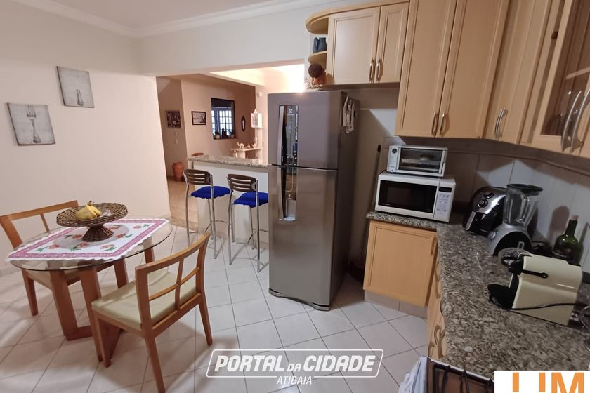 Casa &agrave; venda - 343m&sup2; - Jardim Itaperi