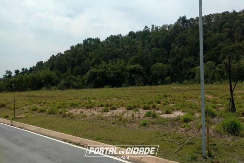 Terreno &agrave; venda - 682m&sup2; - RESIDENCIAL GRANVILLE