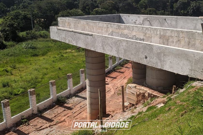 Terreno &agrave; venda - 300m&sup2; - LARANJA AZEDA