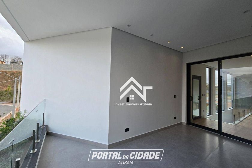 Casa &agrave; venda - 300m&sup2; - Vila Santista