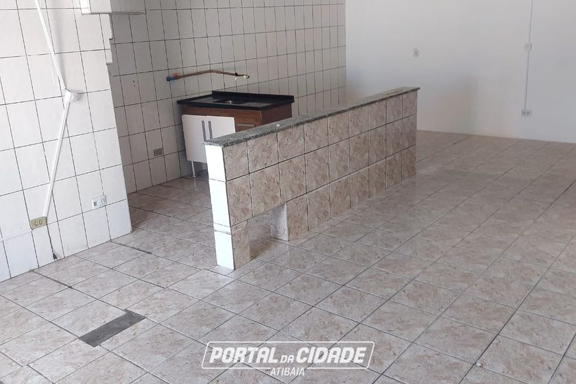 Sal&atilde;o Comercial para alugar - 50m&sup2; - ALVIN&Oacute;POLIS