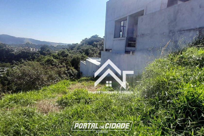 Terreno &agrave; venda - 300m&sup2; - Condom&iacute;nio Alto da Floresta
