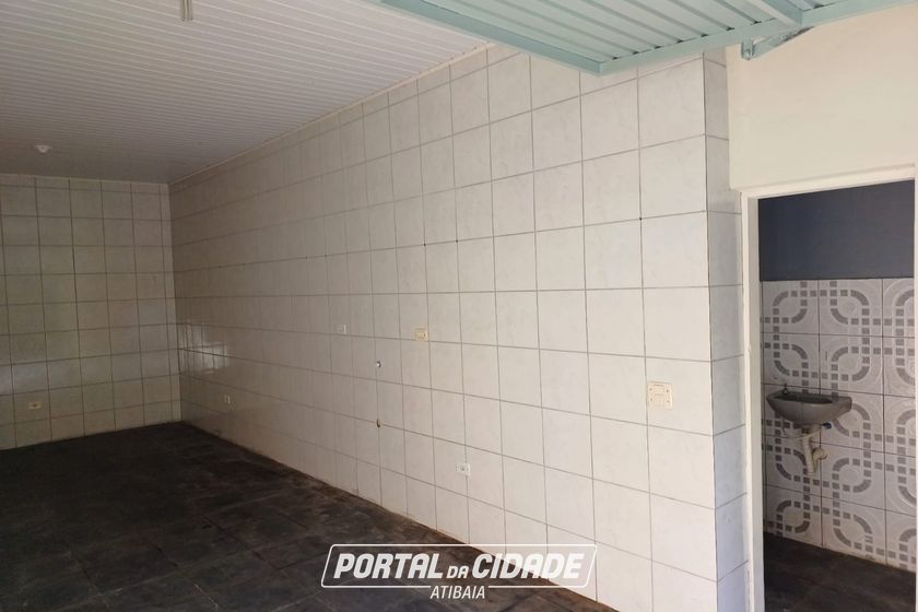 Sal&atilde;o Comercial para alugar - PORT&Atilde;O