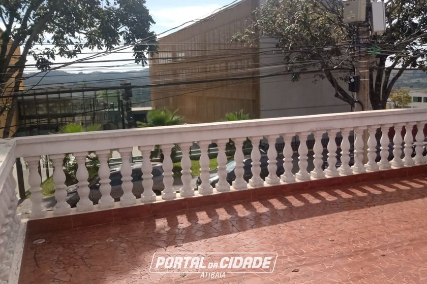 Casa &agrave; venda - CENTRO
