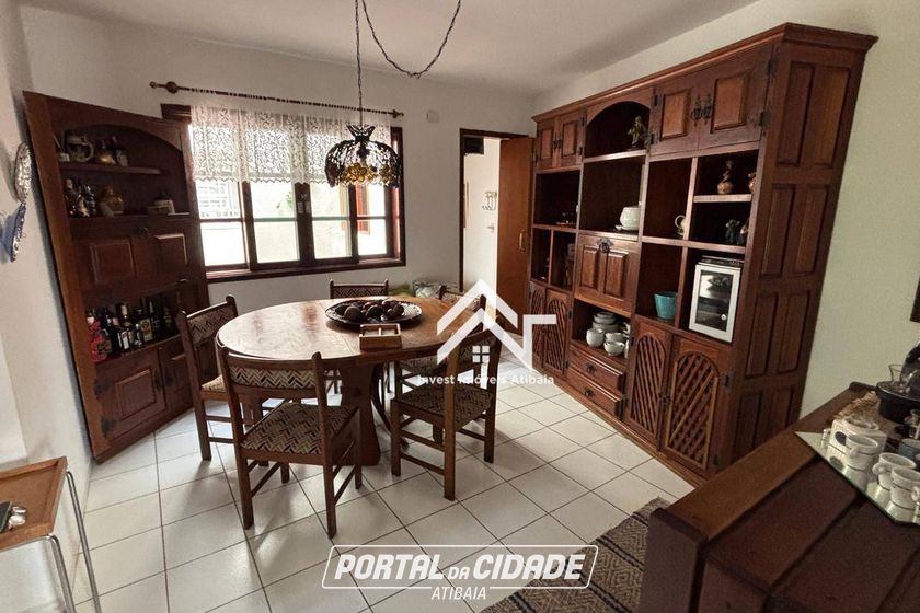Casa &agrave; venda - 228m&sup2; - Jardim Paulista